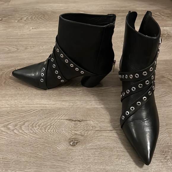 Shelly of London Goth ankle high boots US size 10 EUR 40 - Picture 2 of 8